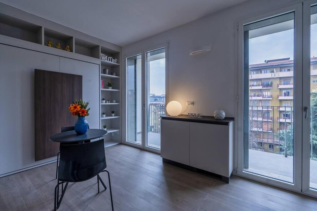 Duomo Space Free Parking - Private Gym- Metro Apartamento *