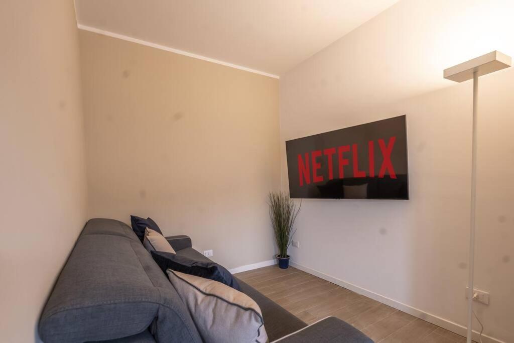 Apartamento Duomo Space Free Parking - Private Gym- Metro Milán
