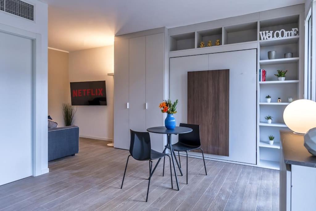 Duomo Space Free Parking - Private Gym- Metro Apartamento